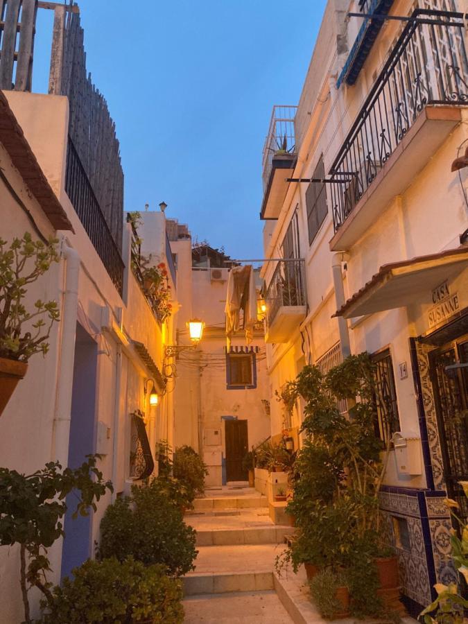 Private Terrace-Romantic-Sea, Castle Views-Central Alicante Zewnętrze zdjęcie