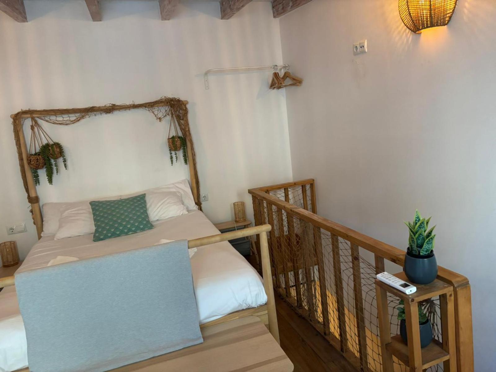Private Terrace-Romantic-Sea, Castle Views-Central Alicante Zewnętrze zdjęcie
